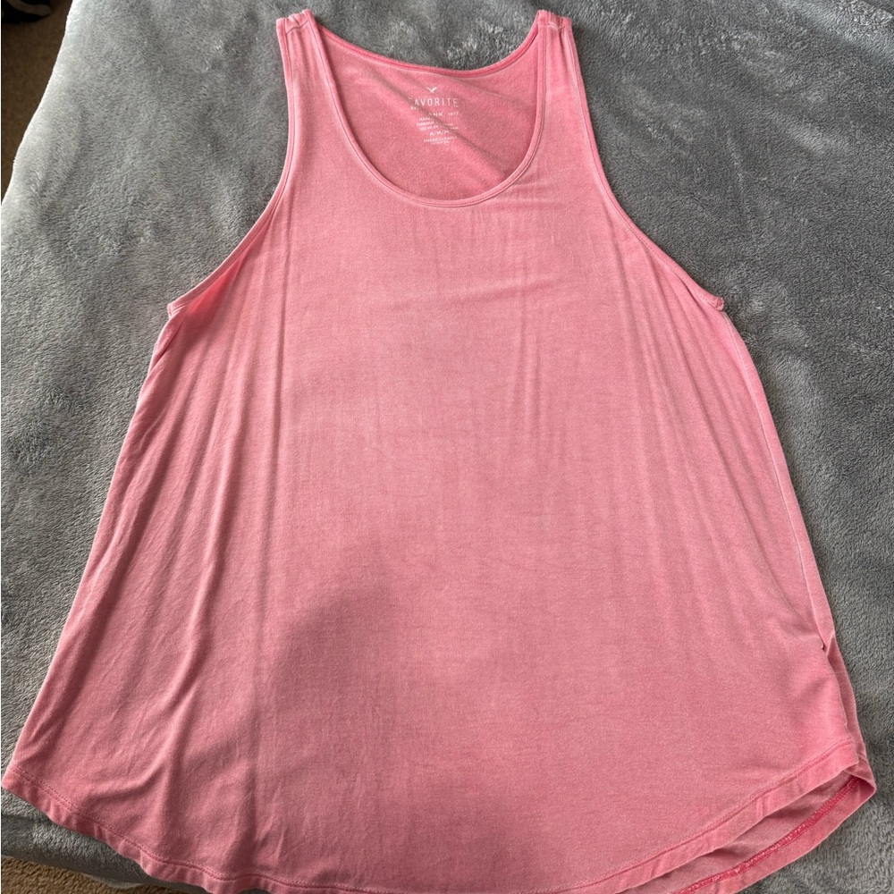 American Eagle, medium, coral